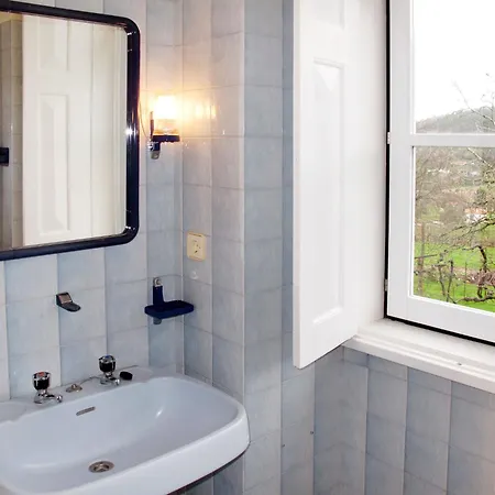 בית נופש De Ferreira By Interhome *