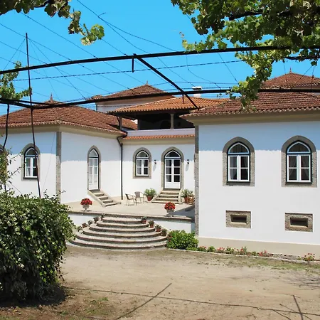 De Ferreira - Pde105 By Interhome *